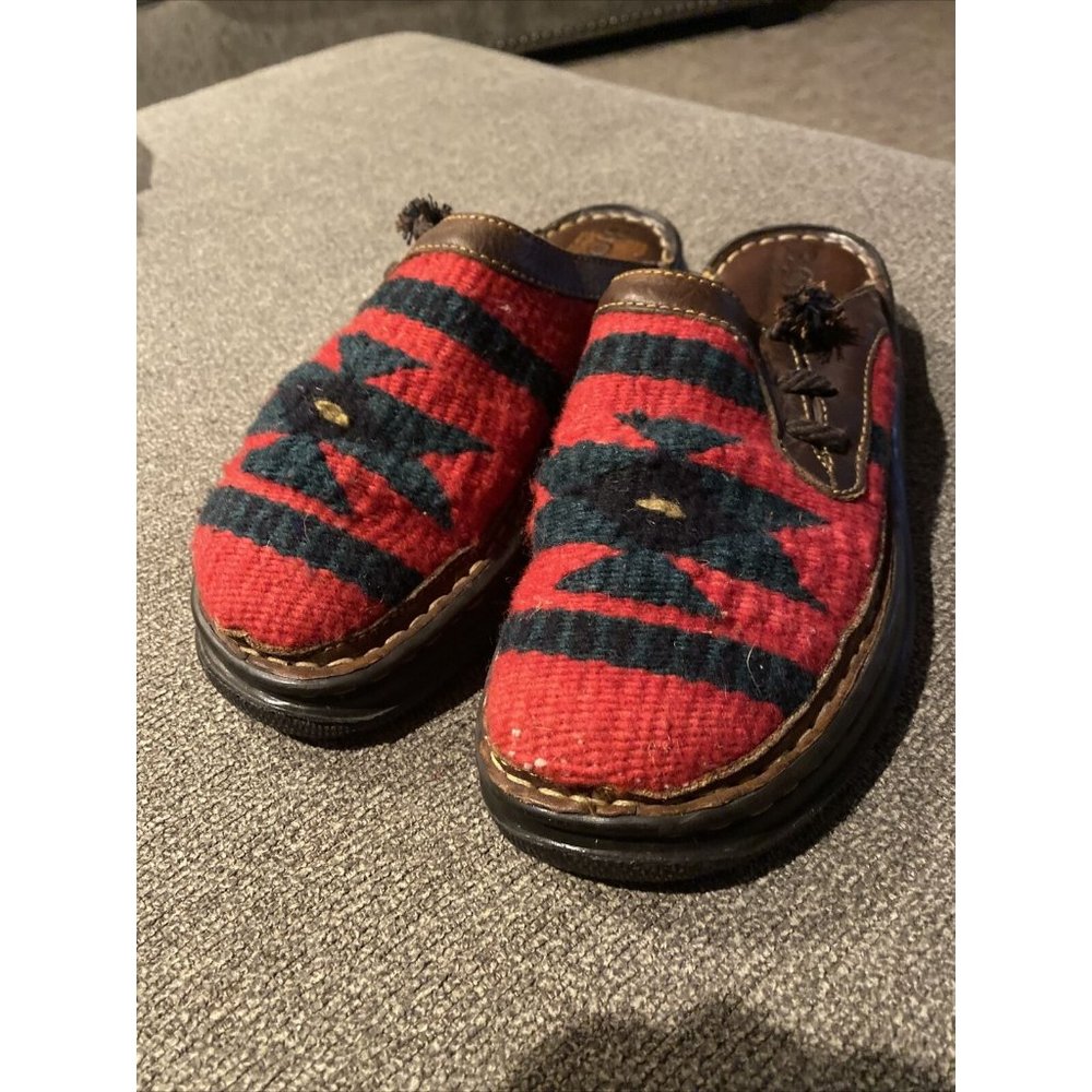 Born Womens 7M Southwest Indian Mule Clogs Sandals Red Wool Brown Leather B0981